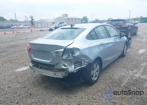 2018 Chevrolet Cruze Ls Auto z USA, uszkodzony, nr VIN 1G1BC5SM1J7148964